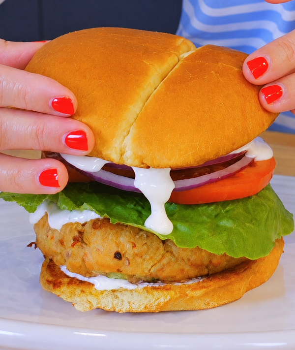 Salmon Burgers With Herbed Sherry Mayo - Global Chef Enterprises