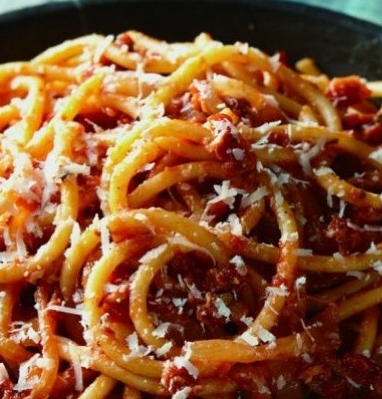 Bucatini Amatriciana with Bacon